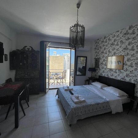 Retire Flat In The Heart Of City Heraklion  Bagian luar foto